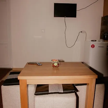 Piramida Park 2 Apartman Visoko